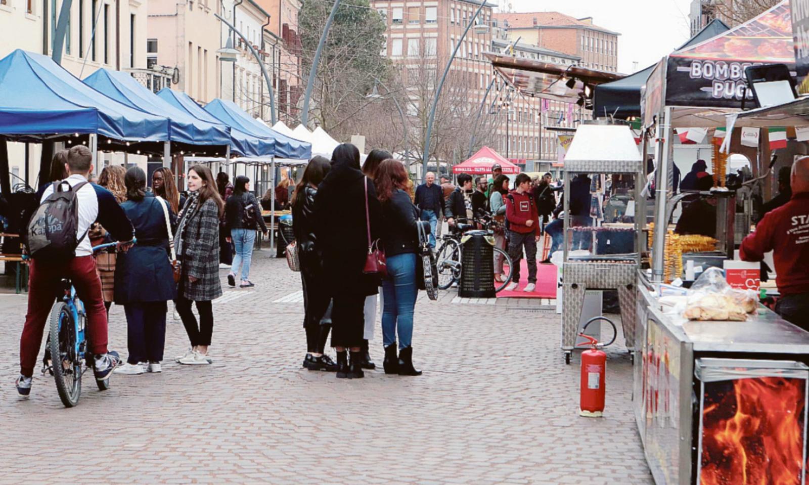 "Benvenuta primavera": cibo, colori, giochi e divertimento