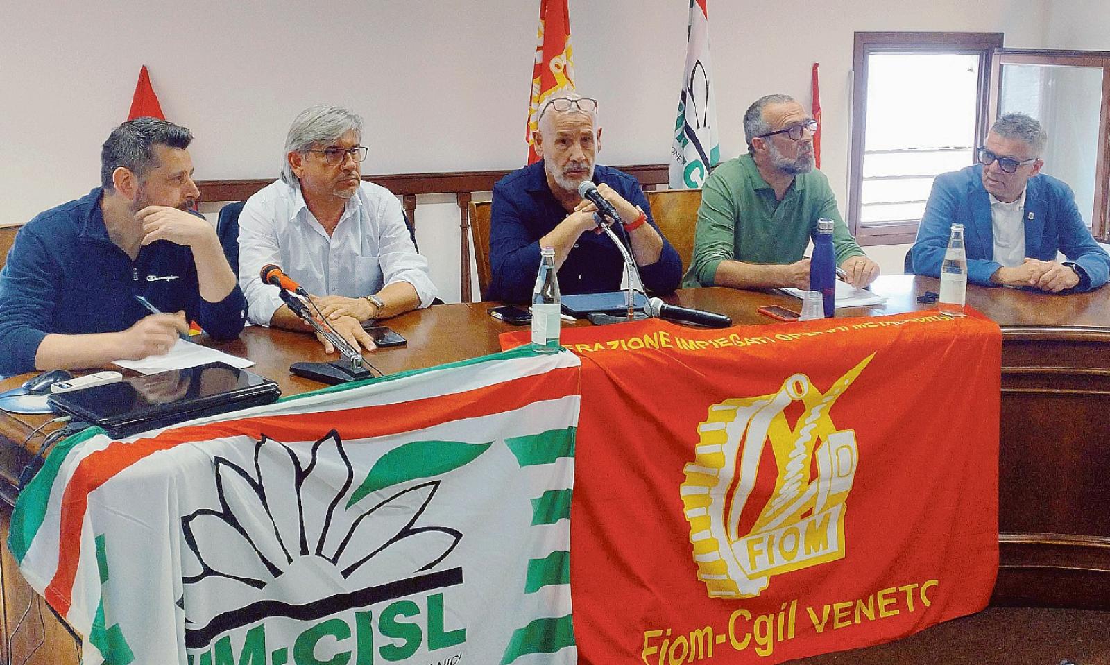 Fincantieri, speranze e timori