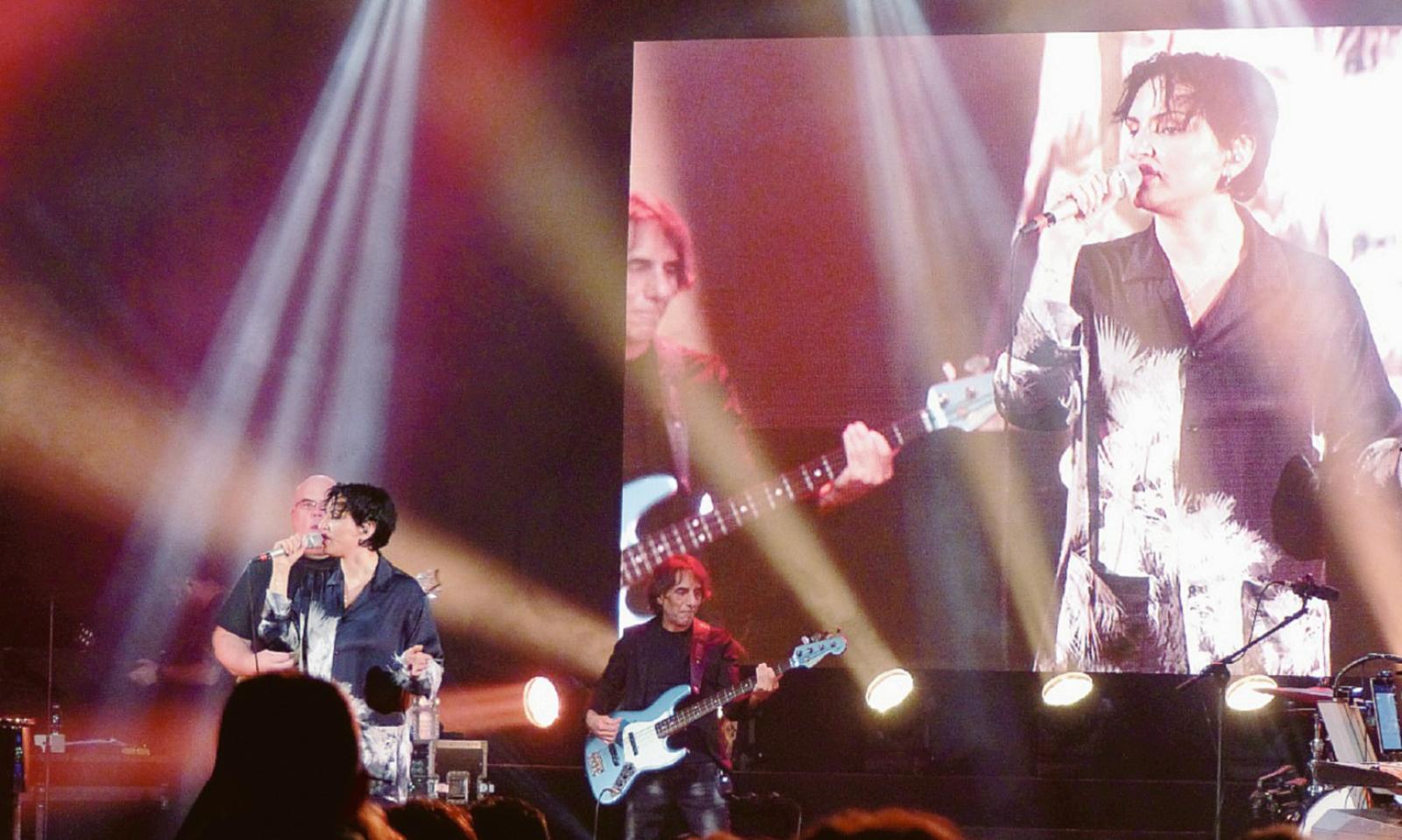 Arisa infiamma il palco dell&rsquo;Isola