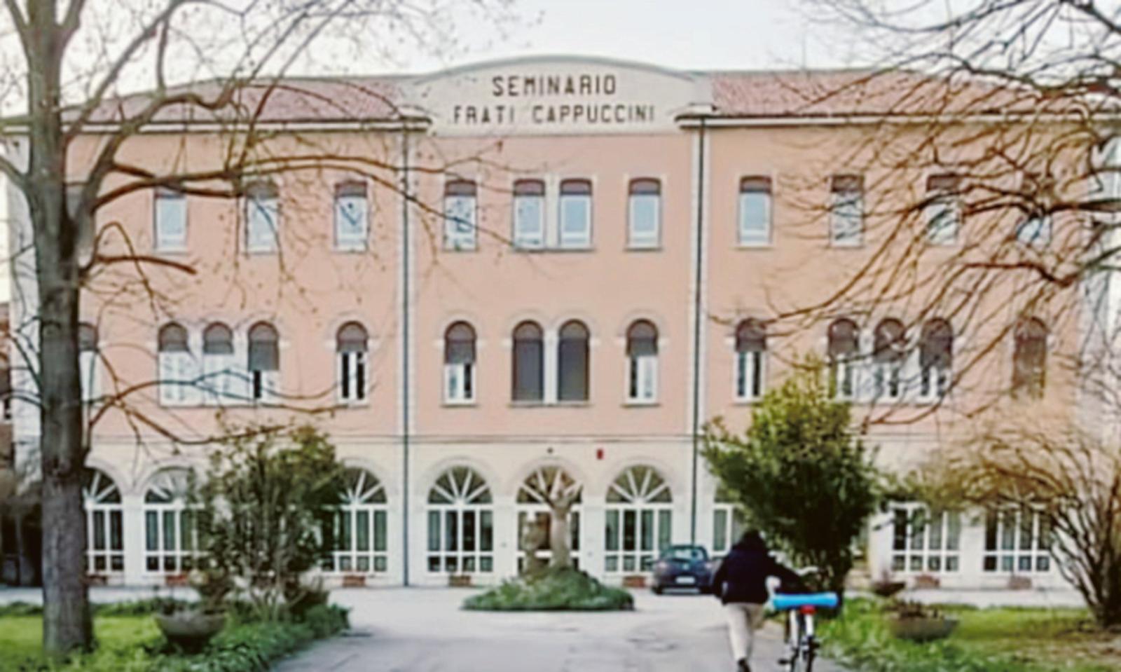 Profughi, bufera sulla giunta