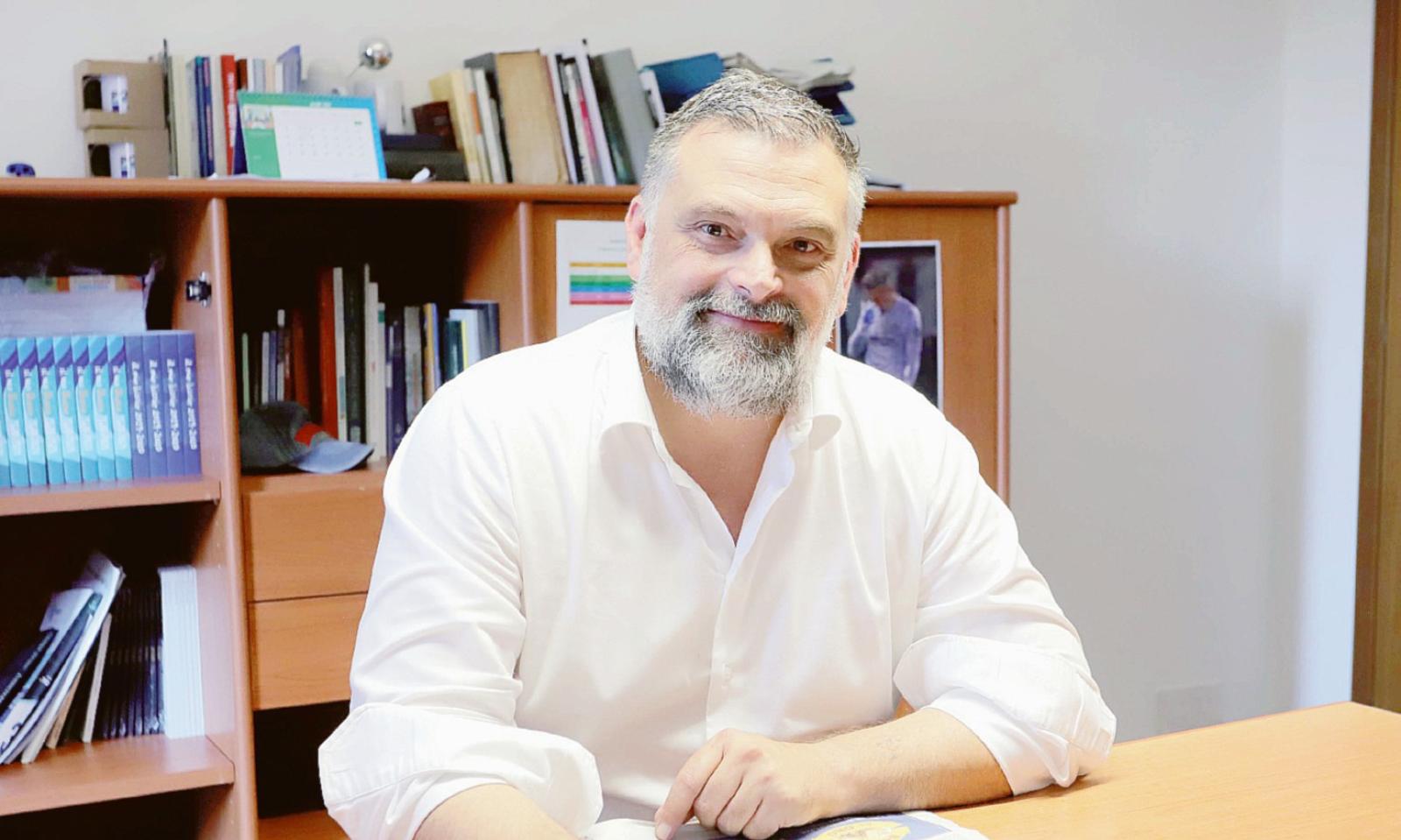 De Carlo: &ldquo;Pensiamo ai veneti, non ai candidati&rdquo;