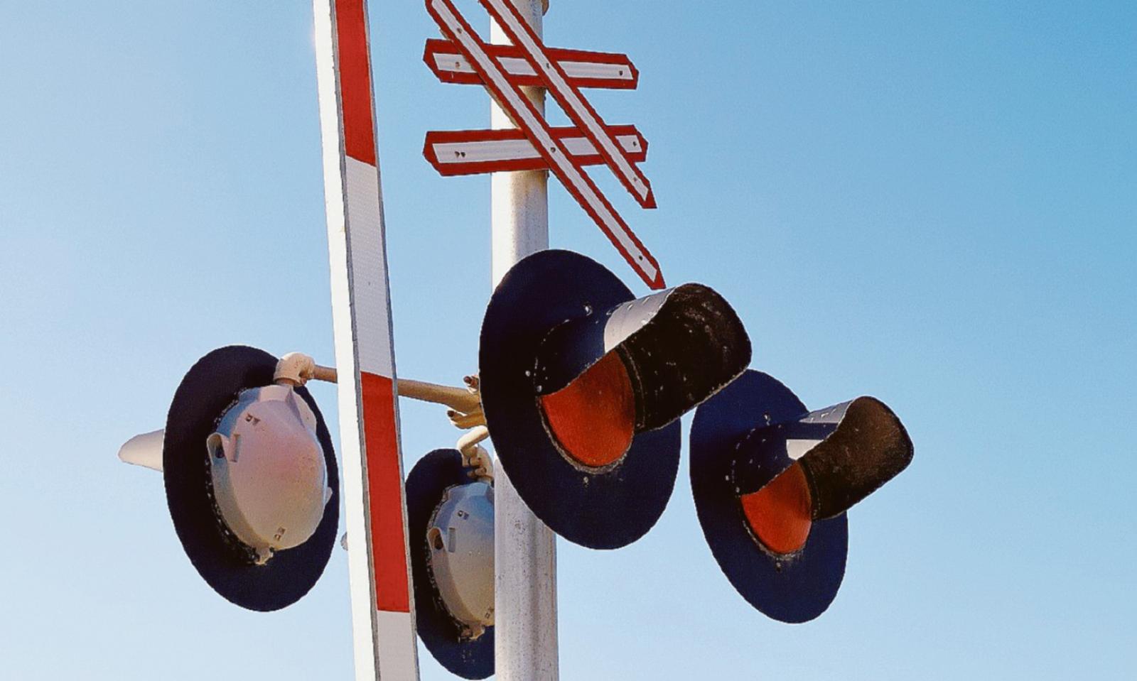 Addio a due passaggi a livello