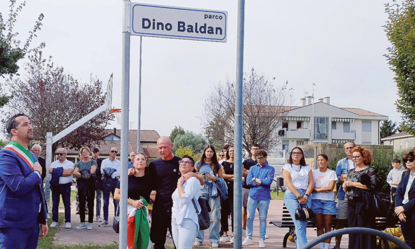 Il parco giochi intitolato a Dino