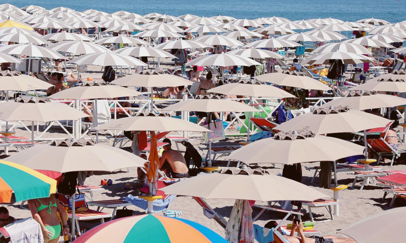 Il turismo ormai corre sulla rete