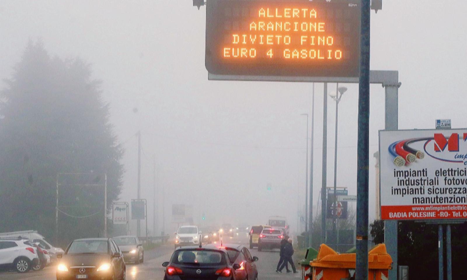Stop alle auto e riscaldamento a 19&deg;
