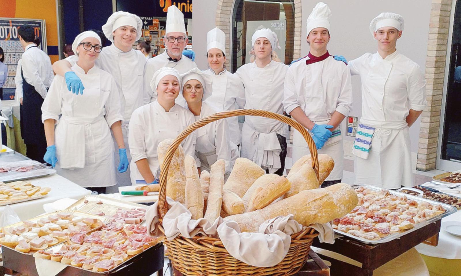 Ciabatta, festa della solidariet&agrave;