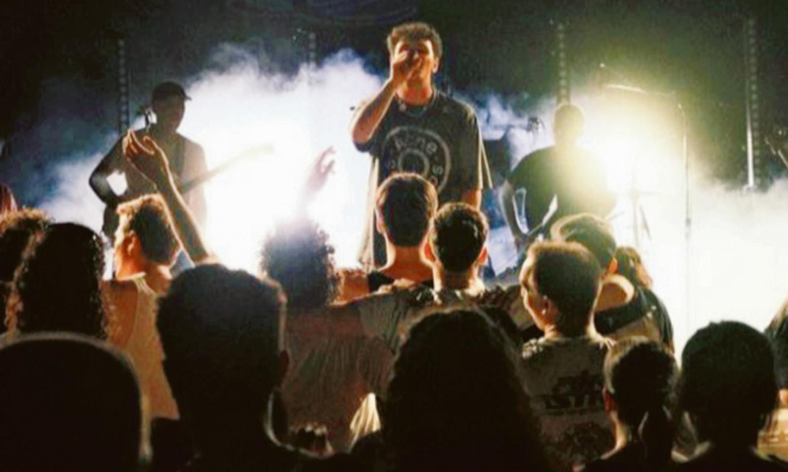 Voci dal basso &ldquo;vola&rdquo; a Torino