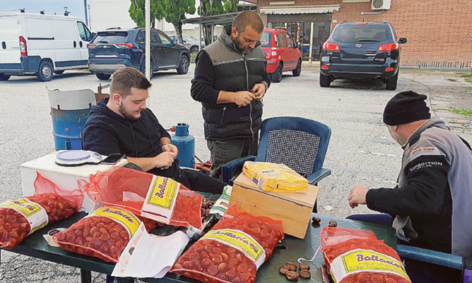 Castagnata, ottima la prima