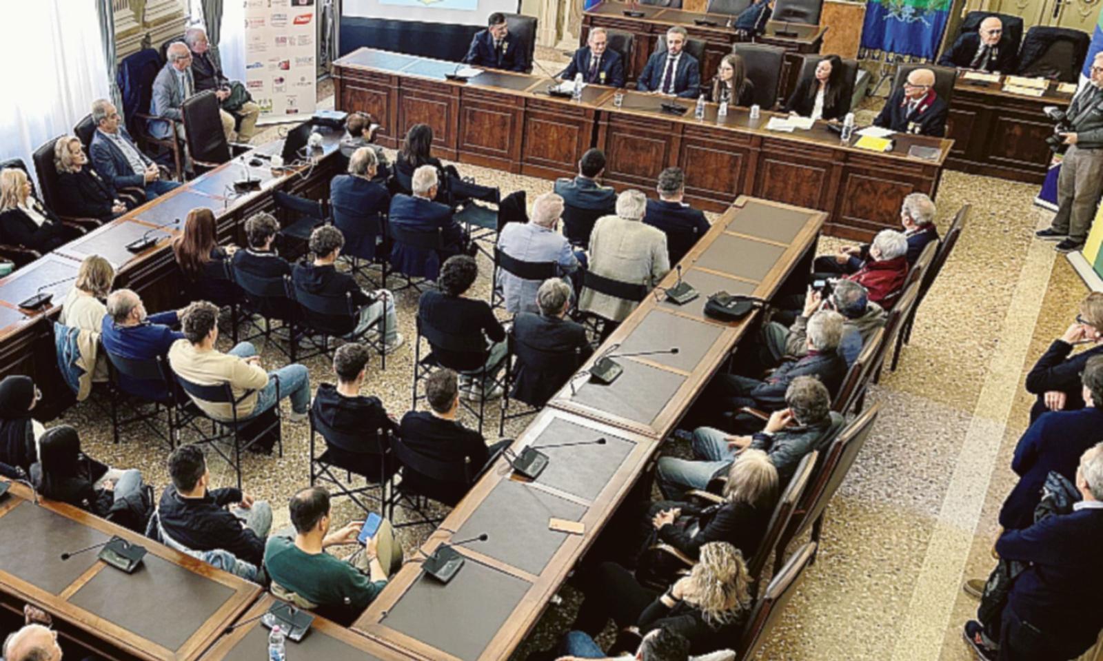 Premi a studenti e Maestri del lavoro