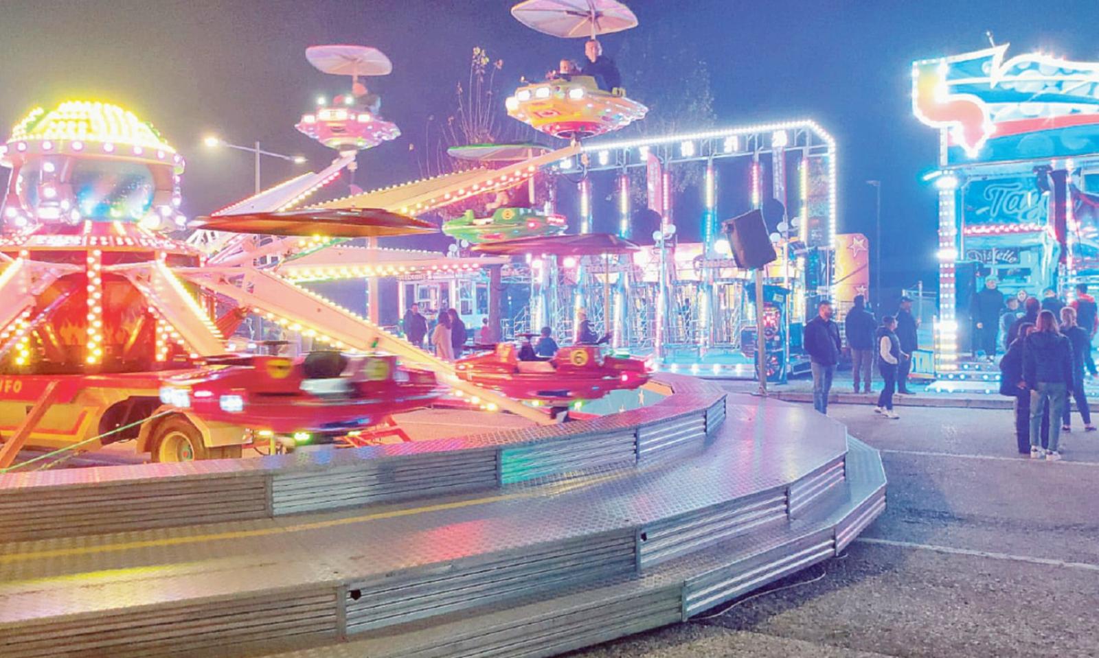 Fiera Mata, sono arrivate le giostre