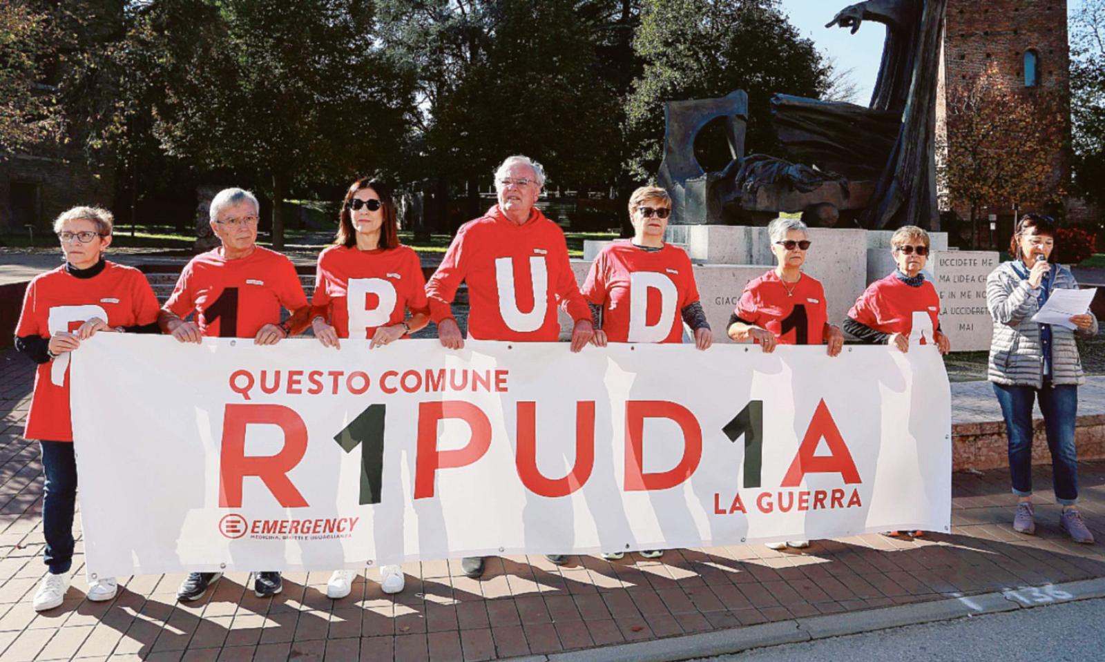 In piazza contro tutte le guerre