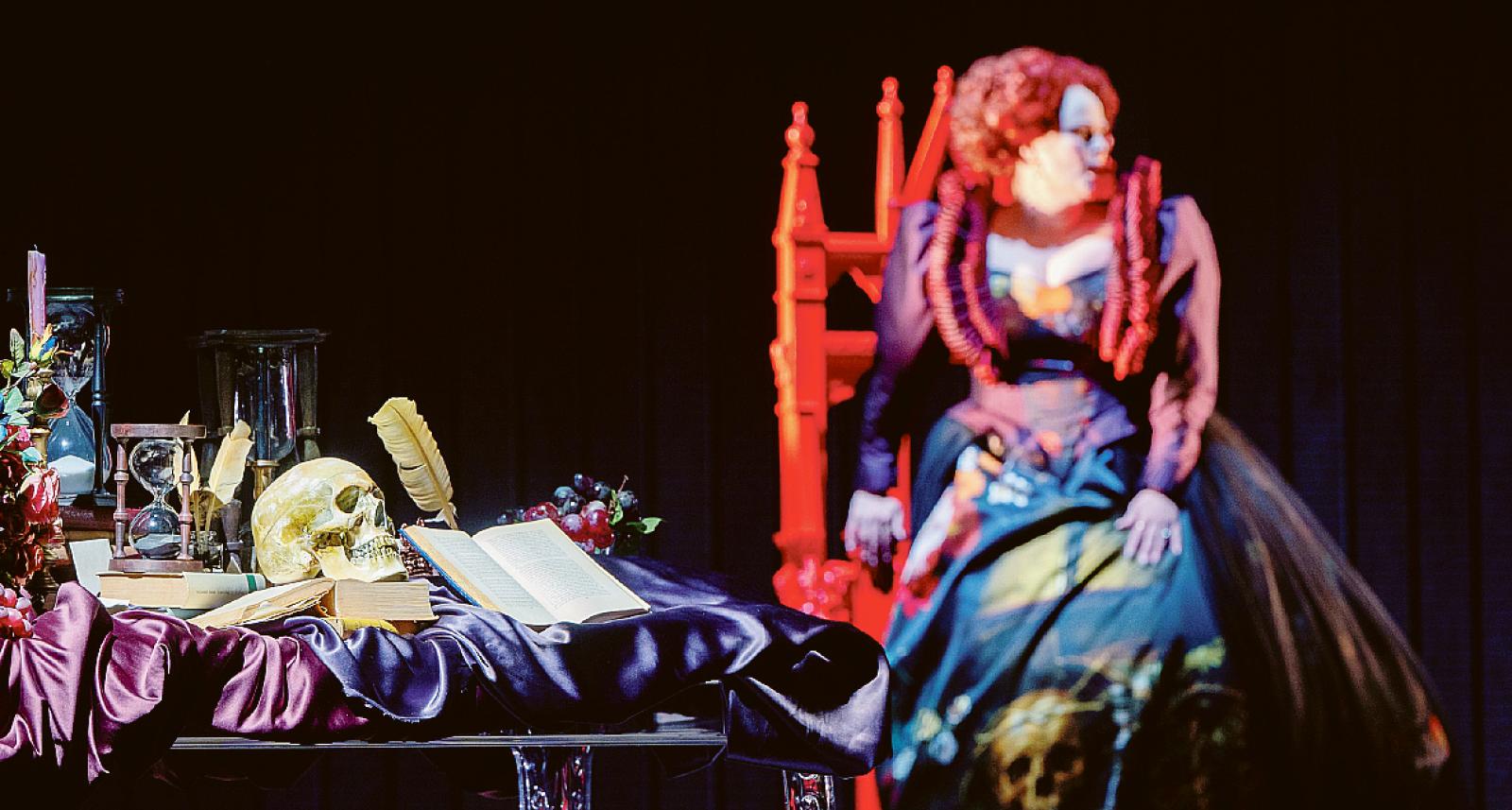 Al Sociale il Devereux di Donizetti