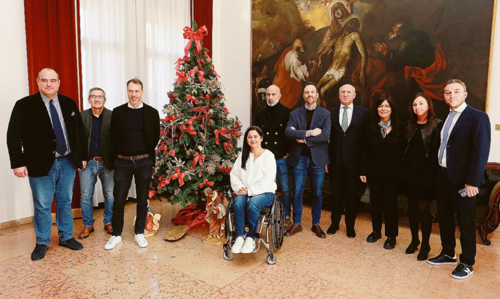 In citt&agrave; sta per accendersi il Natale