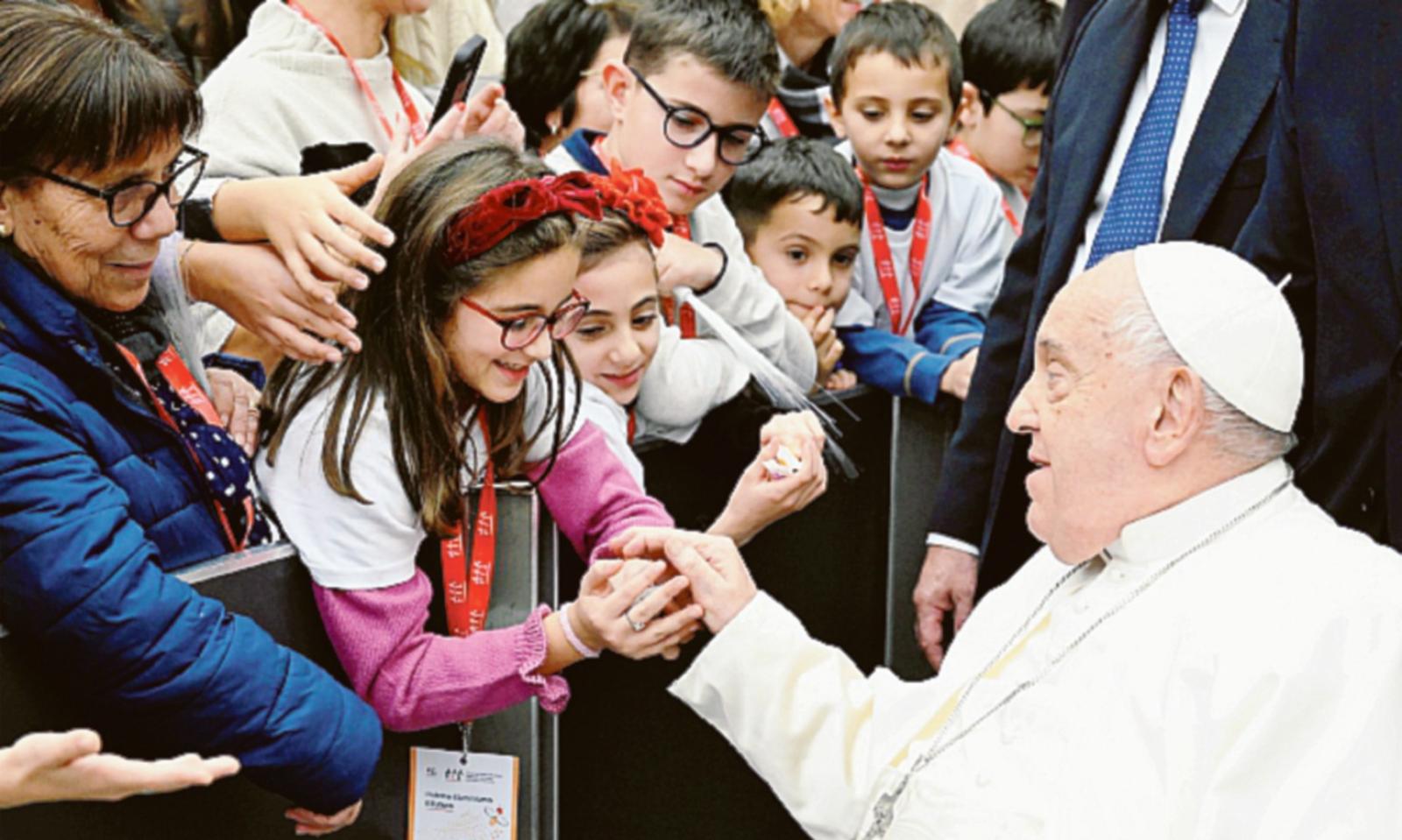 Volontari a tu per tu con il Papa