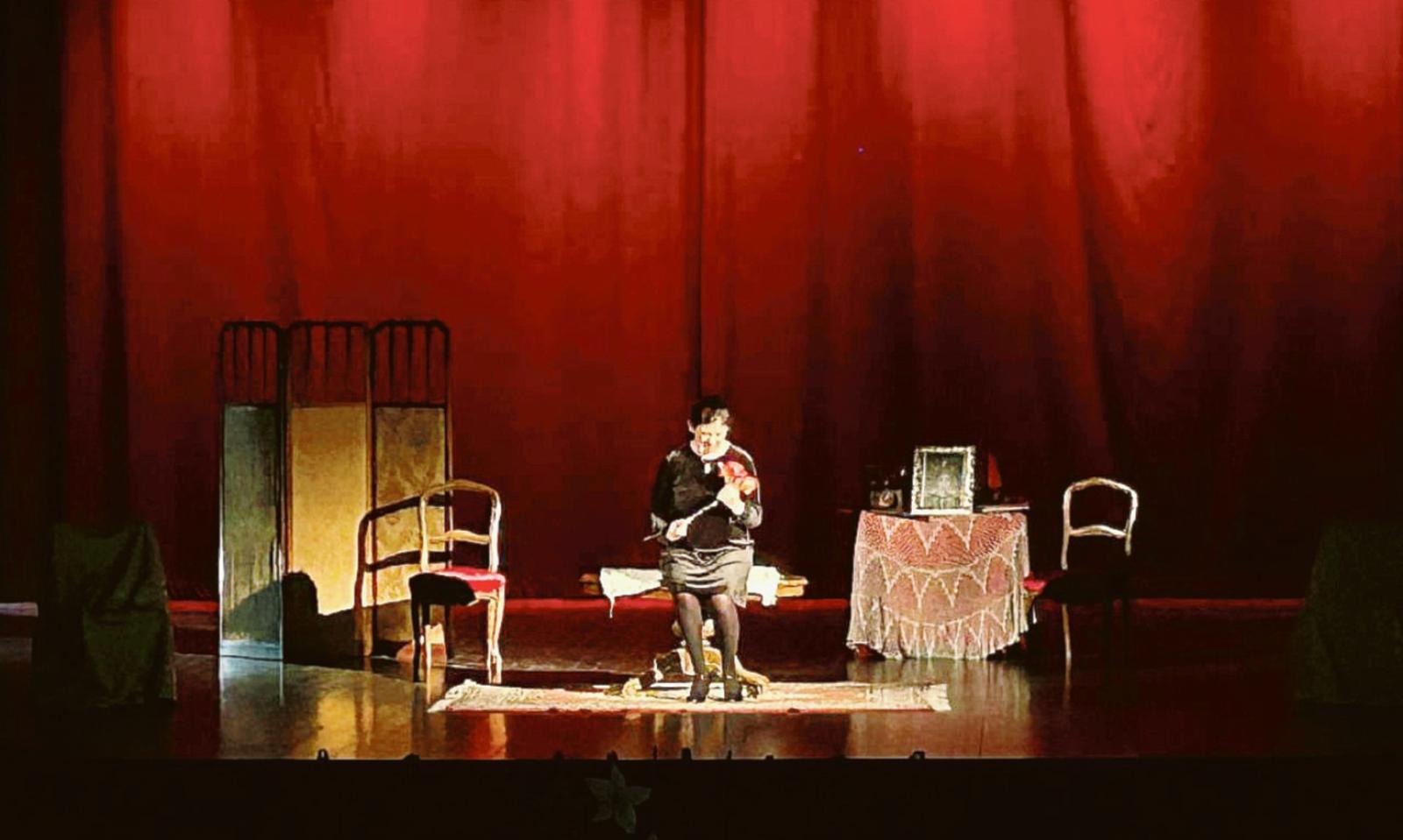 La &ldquo;Divina Callas&rdquo; sale sul palco