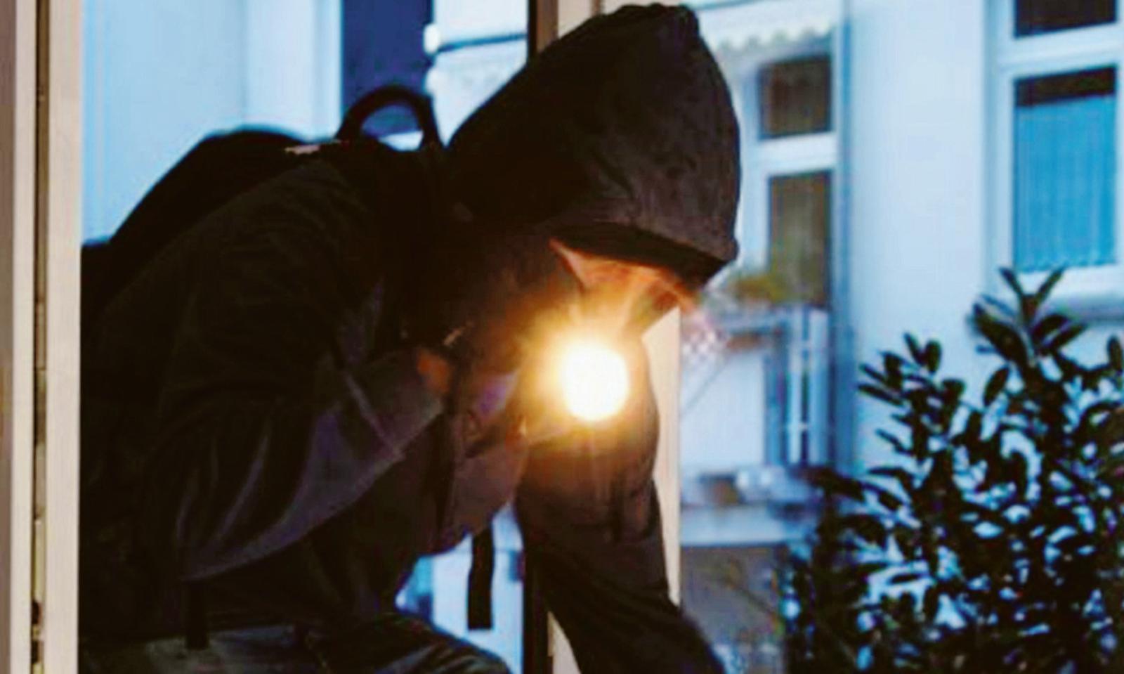 Ladri all&rsquo;assalto nella frazione