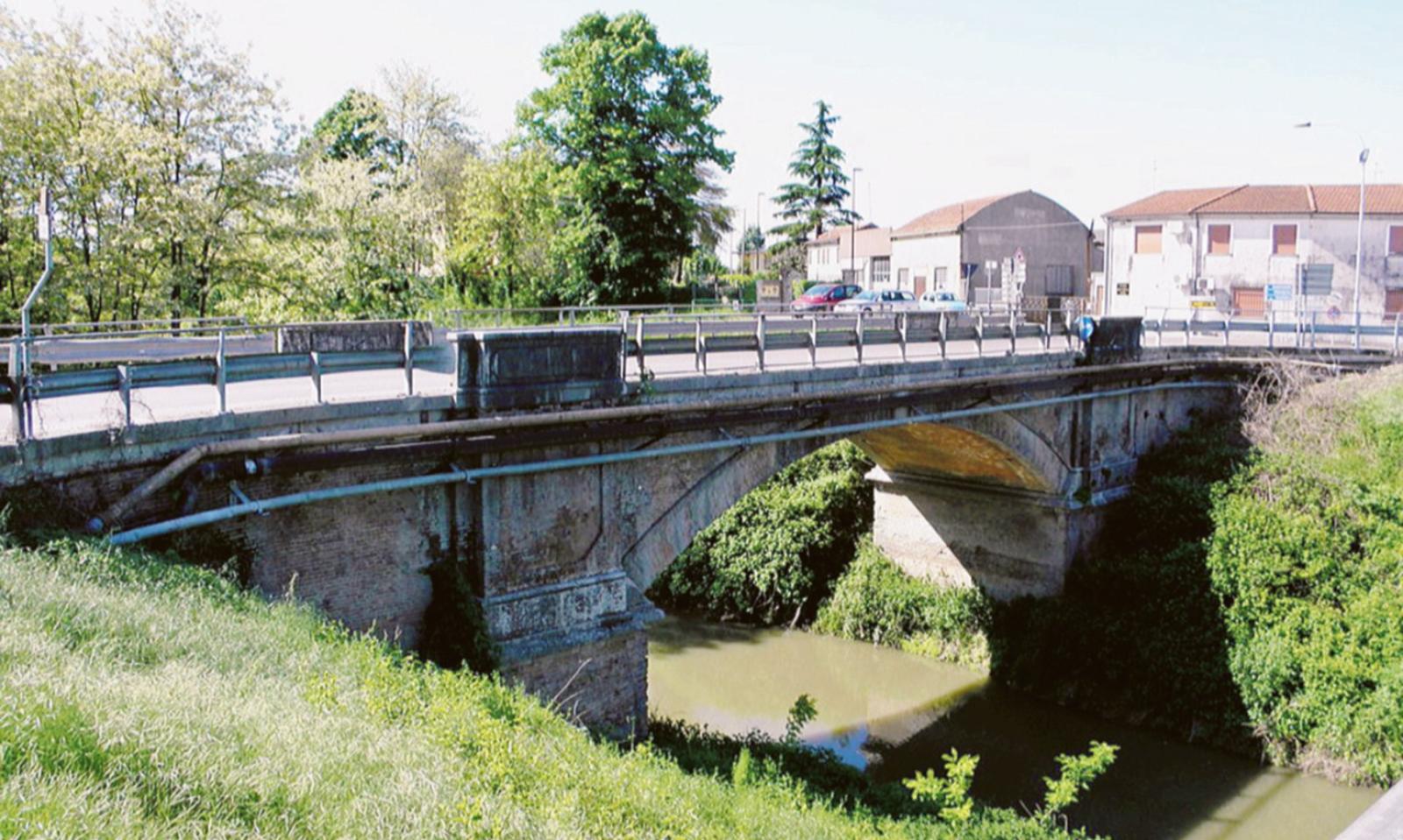 Fossa Maestra: nuova passerella