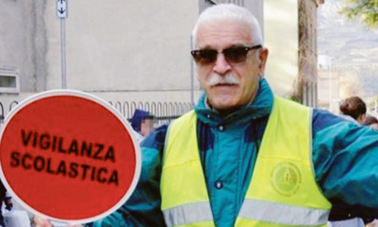 Un nuovo nonno vigile in paese