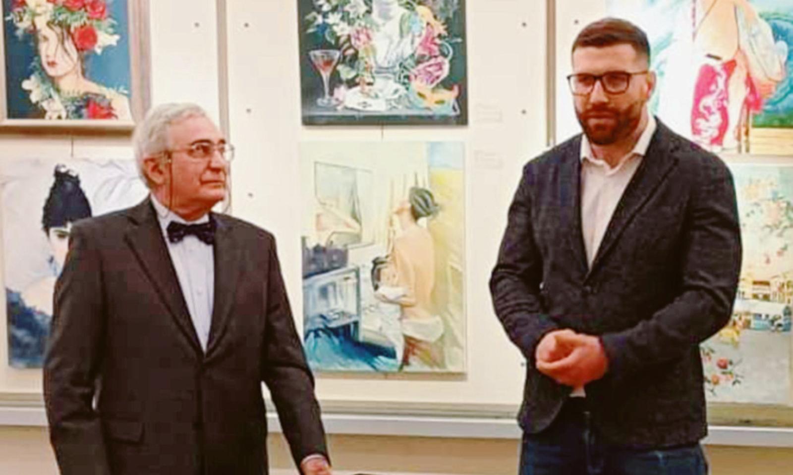 Quadri e colori nel nome donna