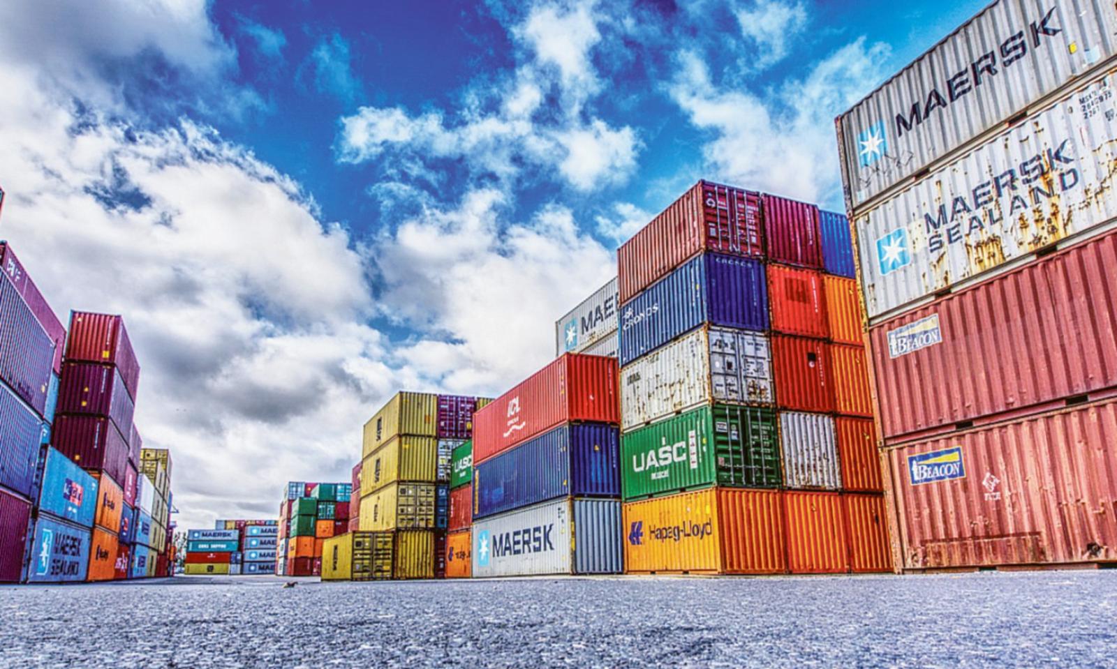 Export in frenata, non per i dazi