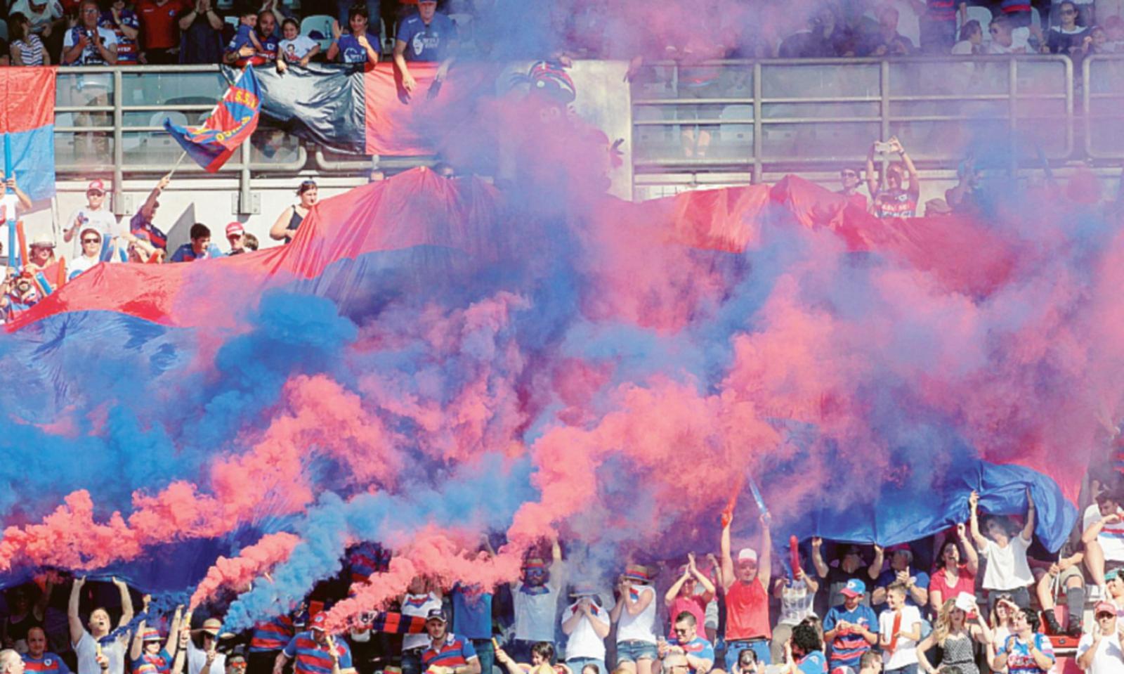 Una giornata a tinte rossobl&ugrave;