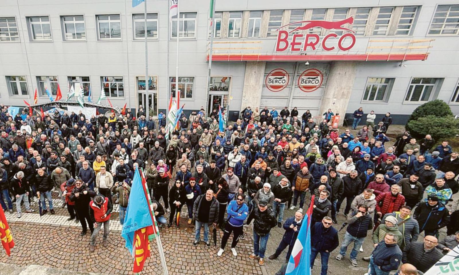 &ldquo;Qua si va verso una bomba sociale&rdquo;