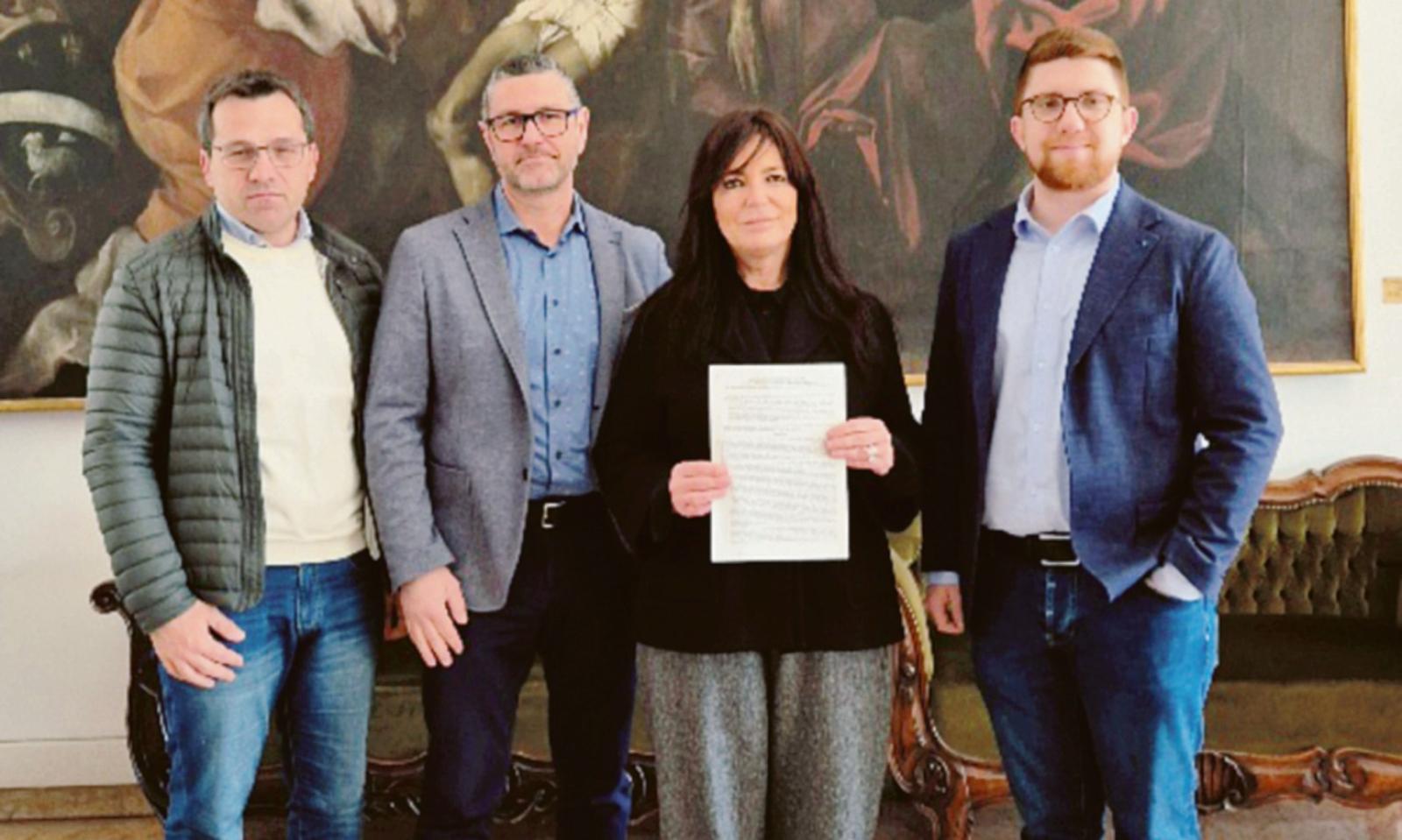 Riflettori puntati su ponti e argini