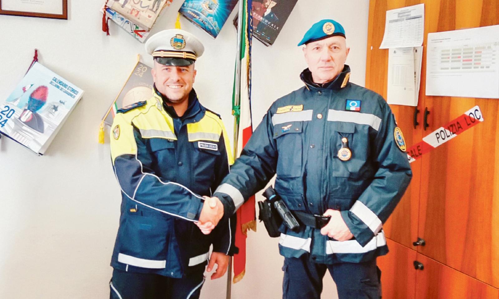 Pi&ugrave; sostegno per la polizia locale