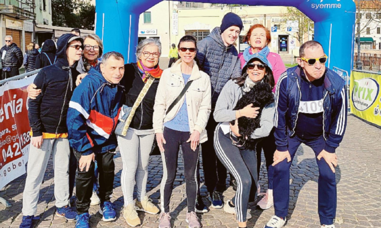 Raccolti 500 euro per gli alpini