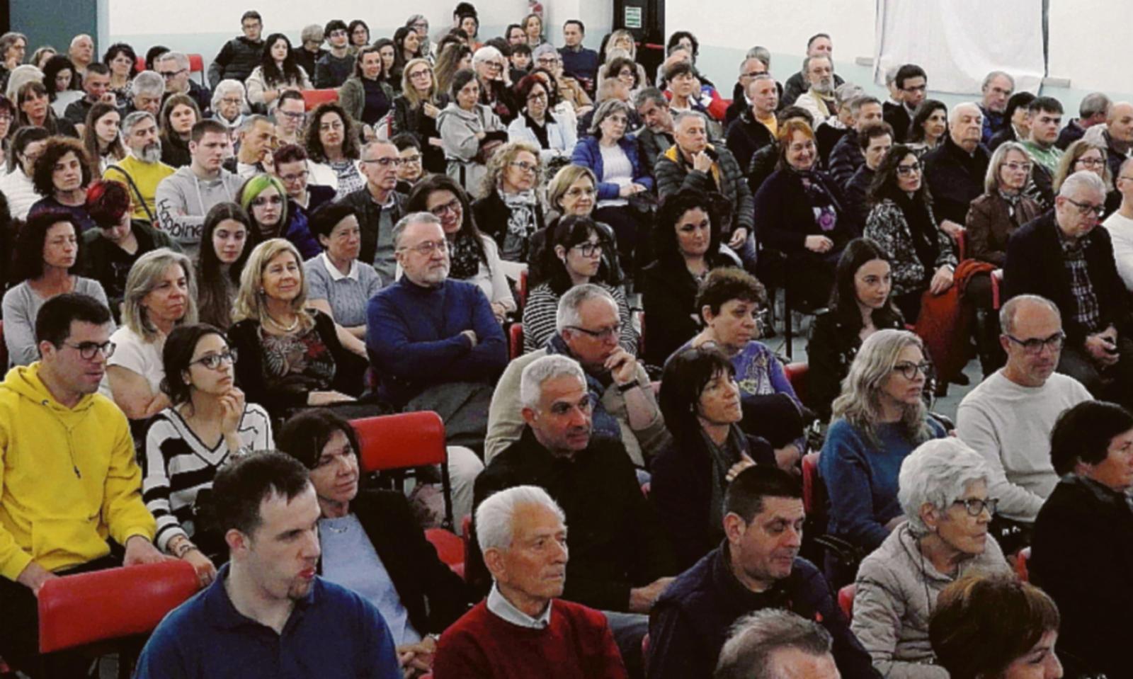 Prof in scena, pure il bis &egrave; da applausi