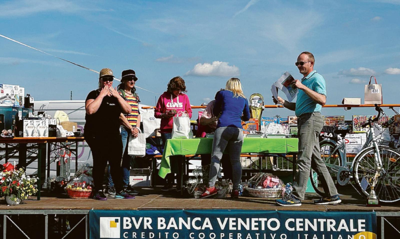 Un trionfo di colori nel cielo