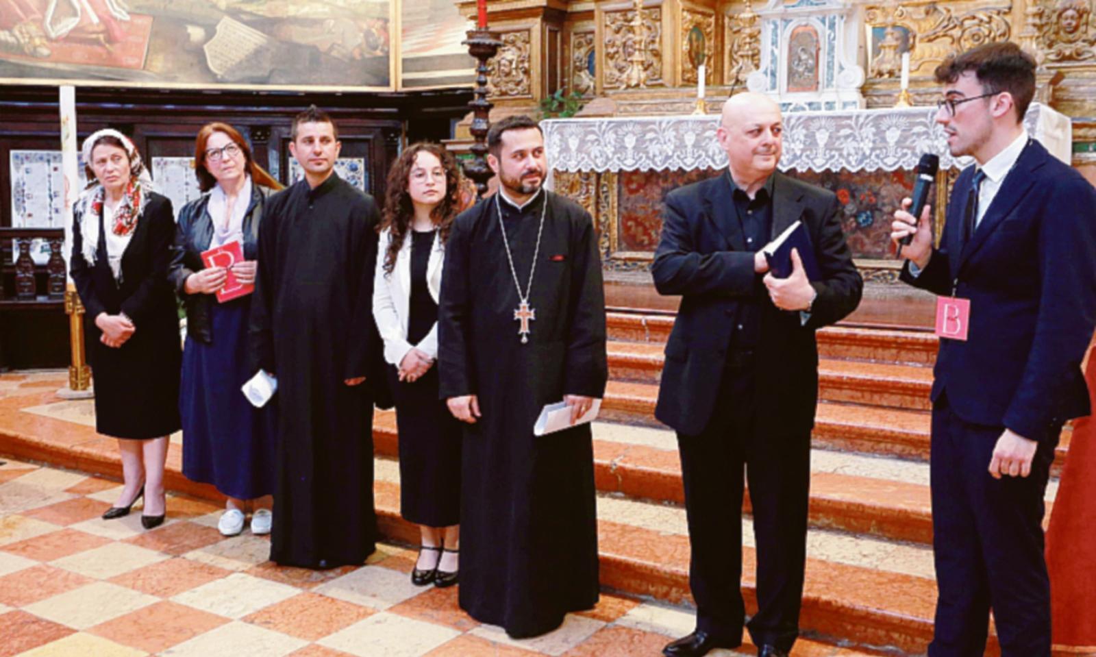 Il via tra salmi e miniature