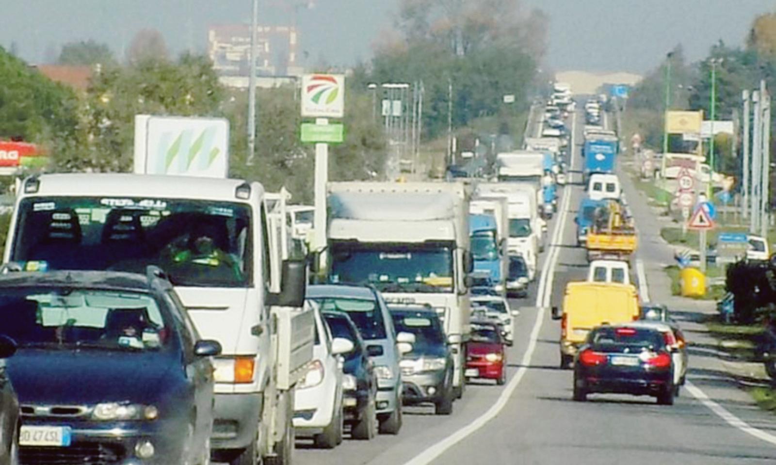 &ldquo;27mila veicoli al giorno: faremo una nuova strada"