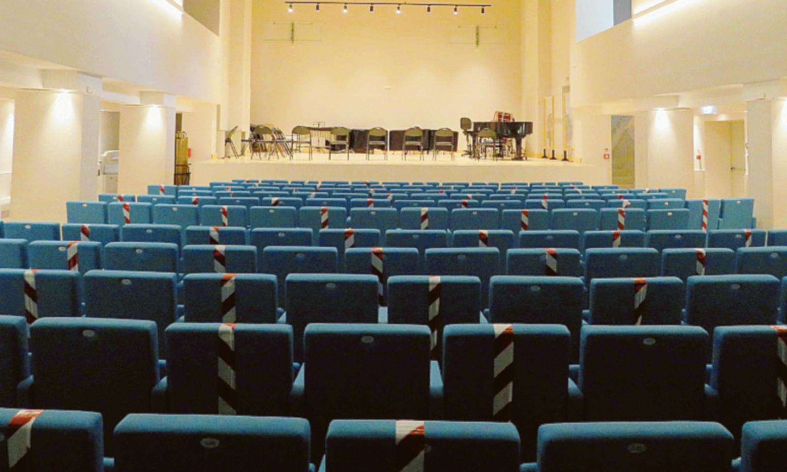 L&rsquo;arpa protagonista sul palco