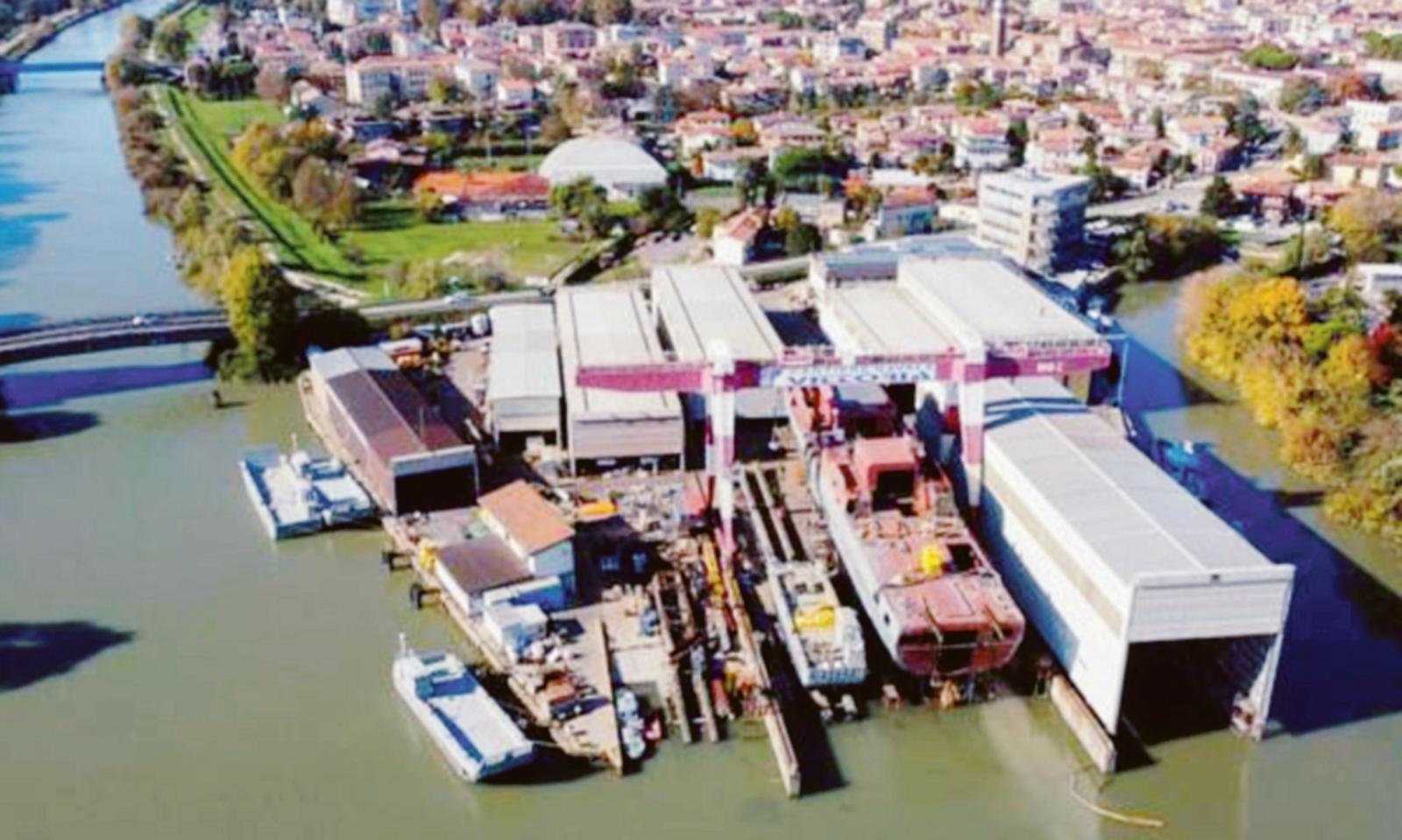 Nei cantieri Vittoria due battelli Actv