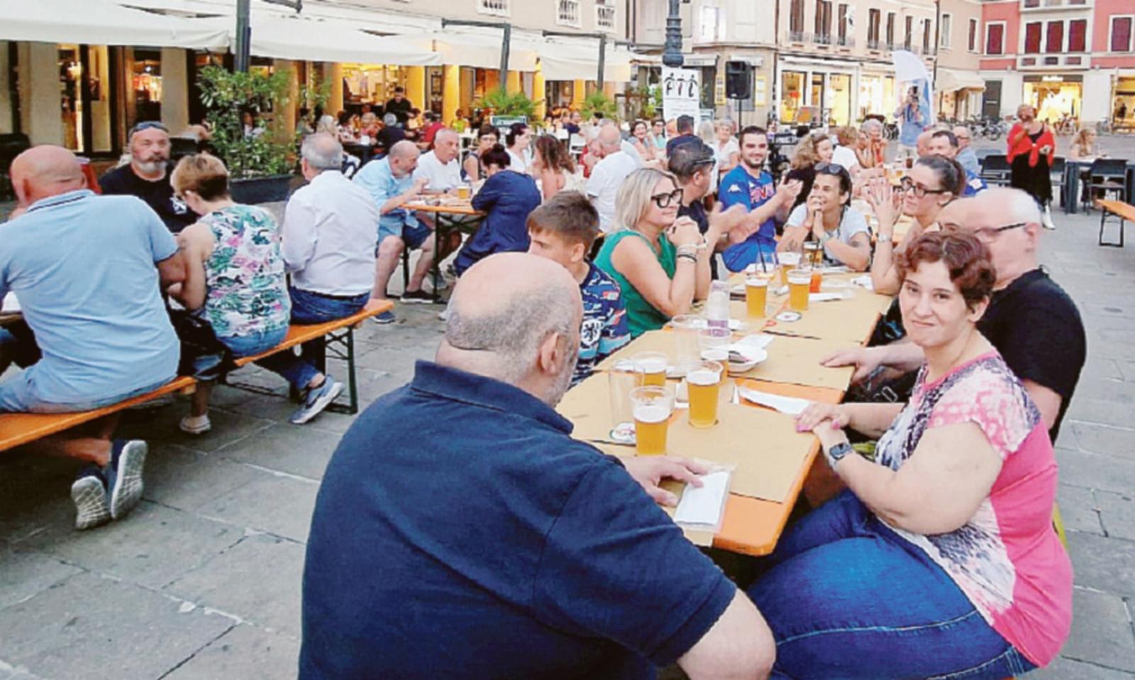 Una pizza per la solidariet&agrave;