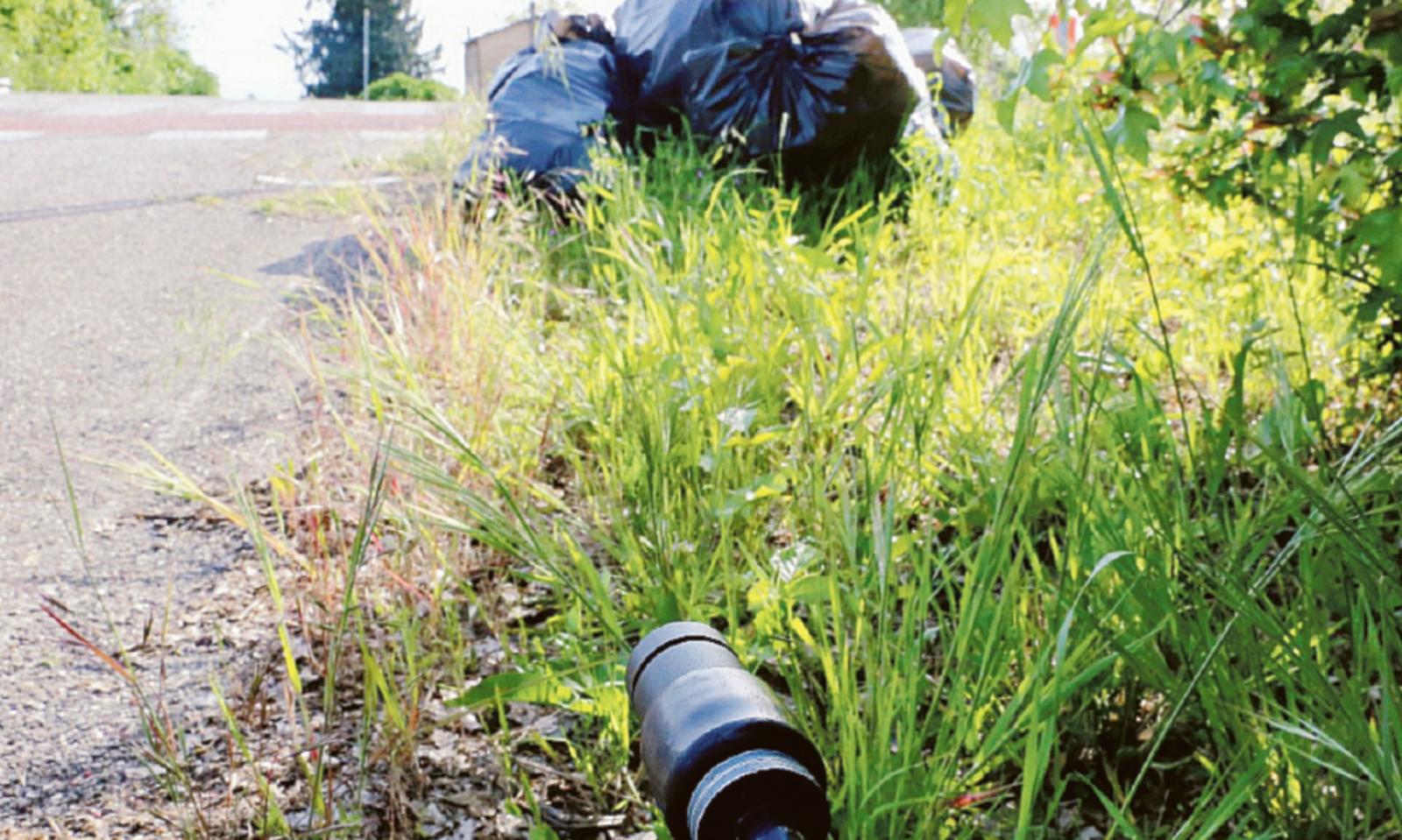 Rifiuti, multa con la fototrappola