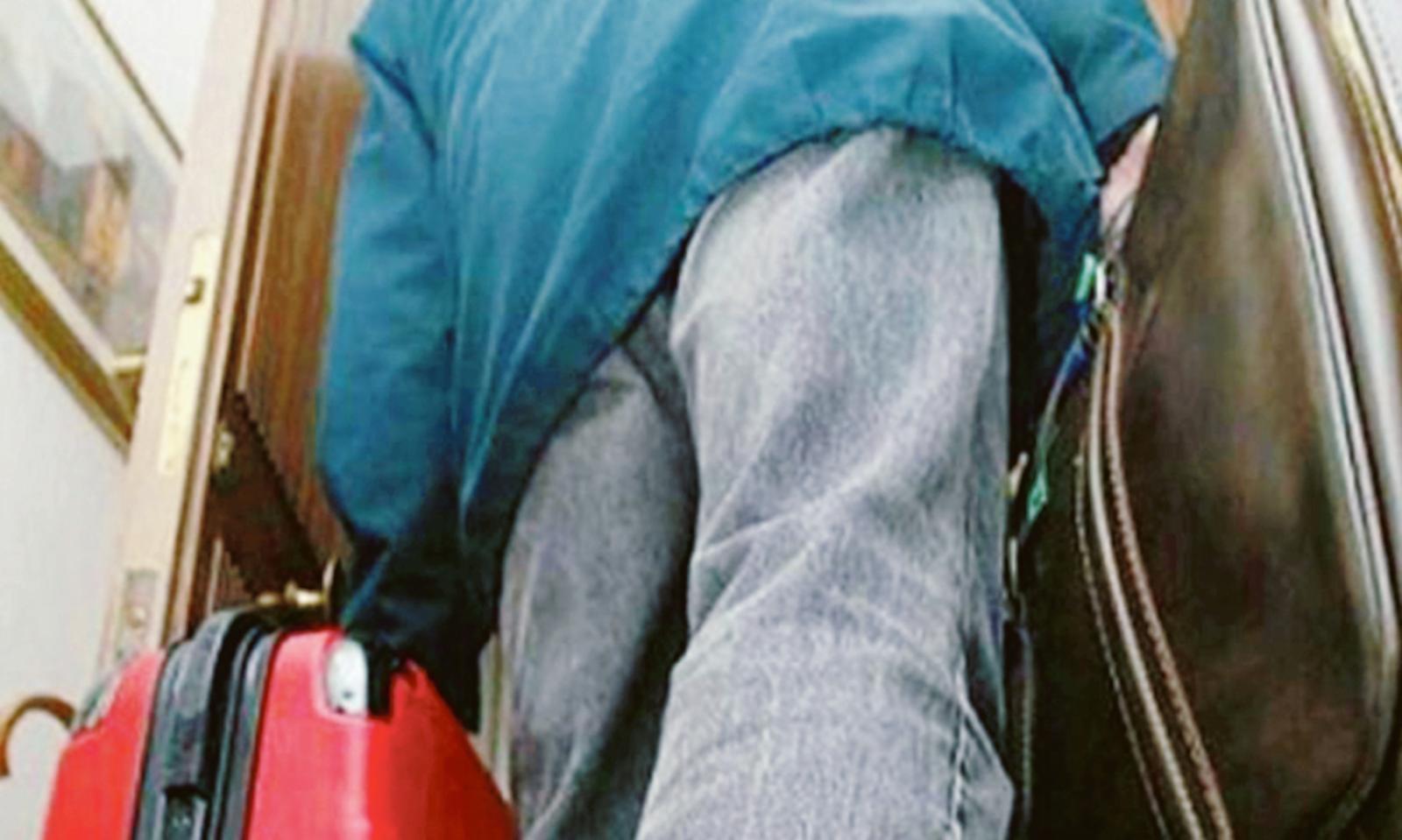 Senza casa, occupano la pensione