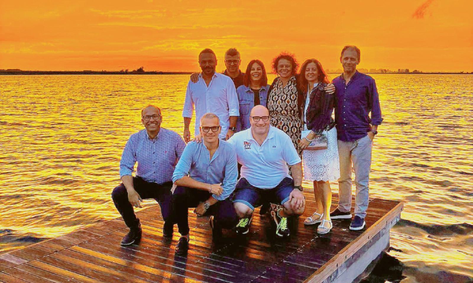 I geometri si ritrovano al mare