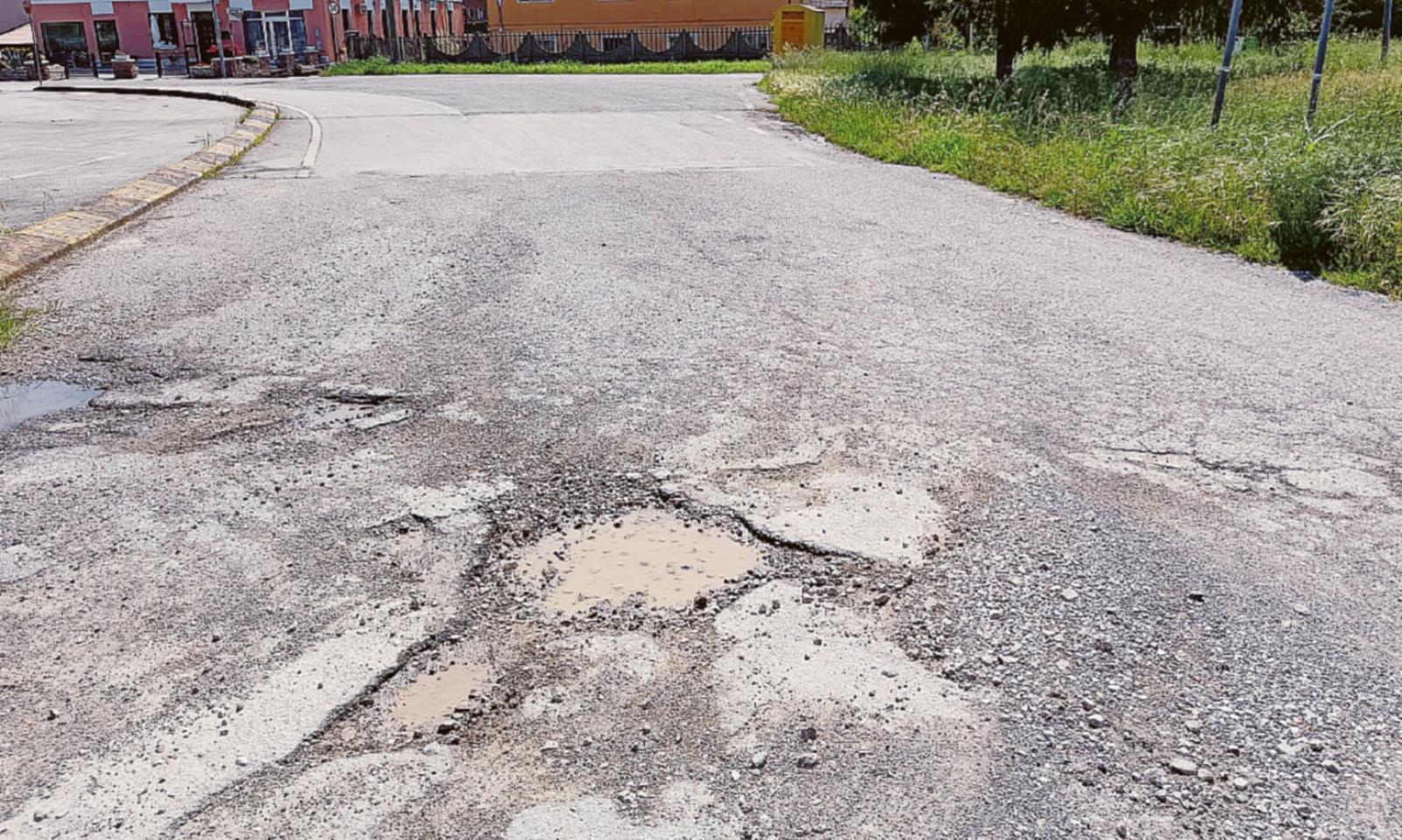 40mila euro per sistemare le strade