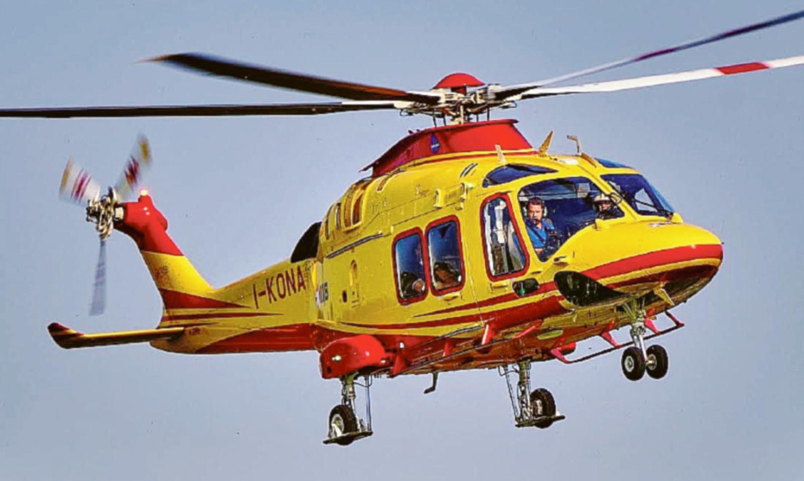 Malore in azienda, operaia grave