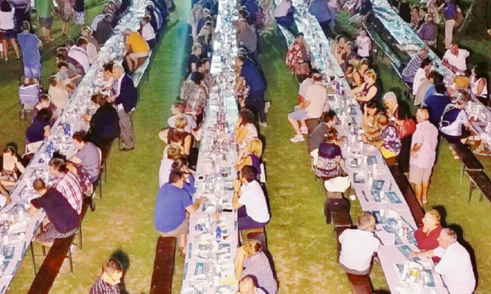 Torna la festa sotto le stelle