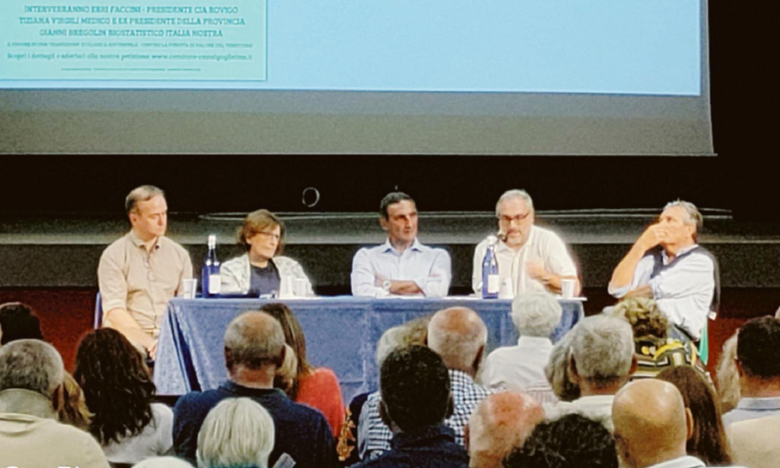 &ldquo;Fotovoltaico, no vicino alle case&rdquo;