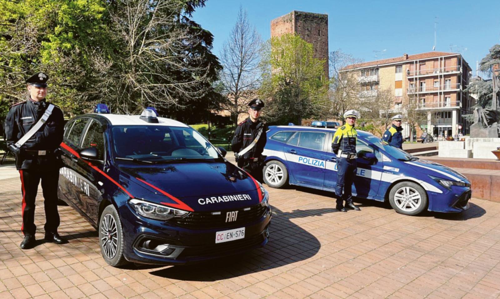 Dopo la rissa in centro: &ldquo;Siamo sicuri, ma troppo degrado&rdquo;