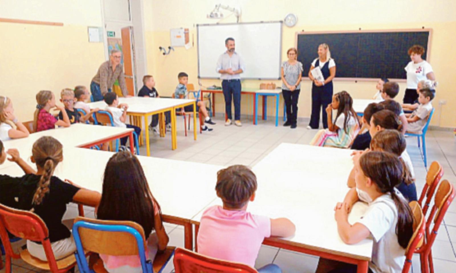 Il sindaco in visita alle classi del Comprensivo