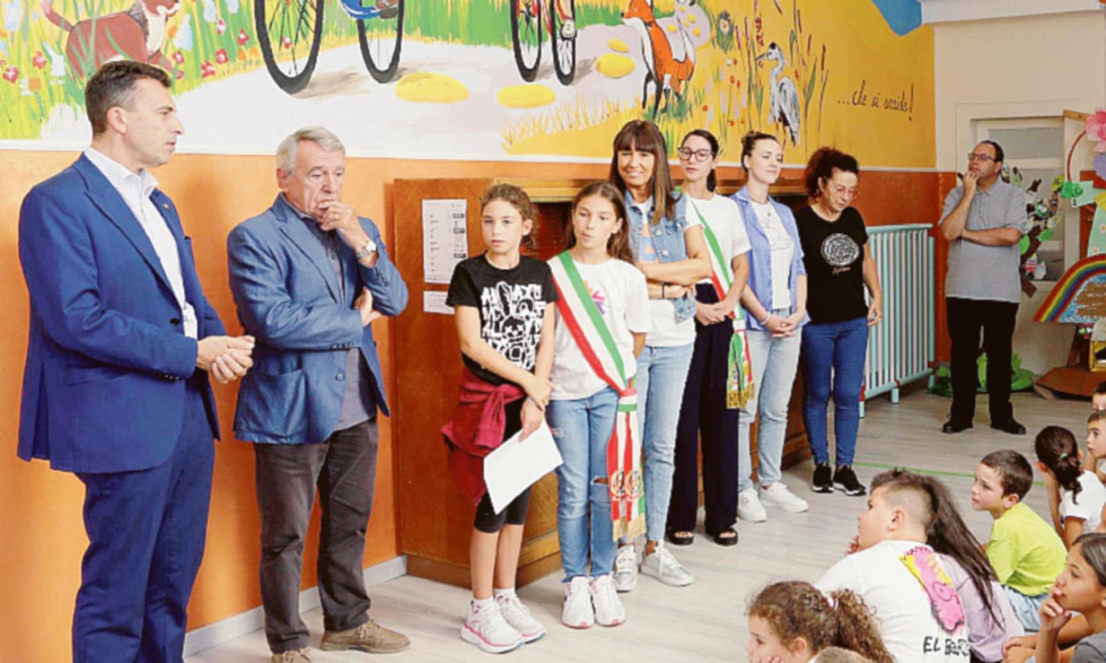 Un nuovo murale alla Pascoli