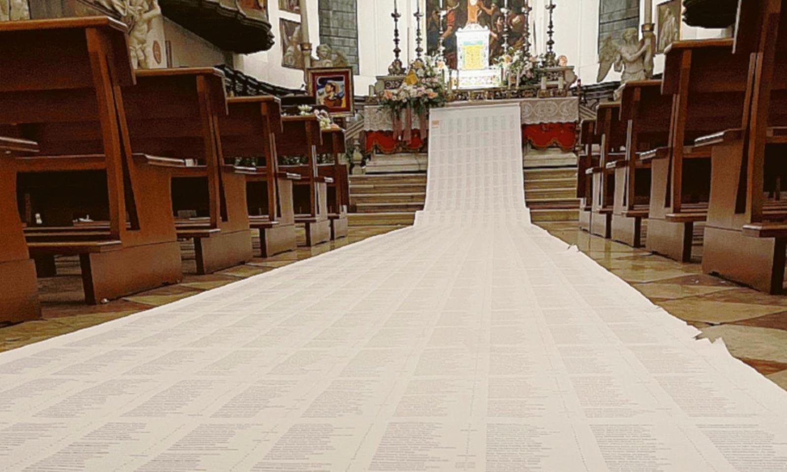 In chiesa l'elenco dei bimbi morti