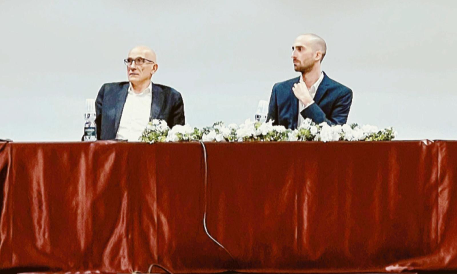 Il medico saluta, difficile trovare il sostituto