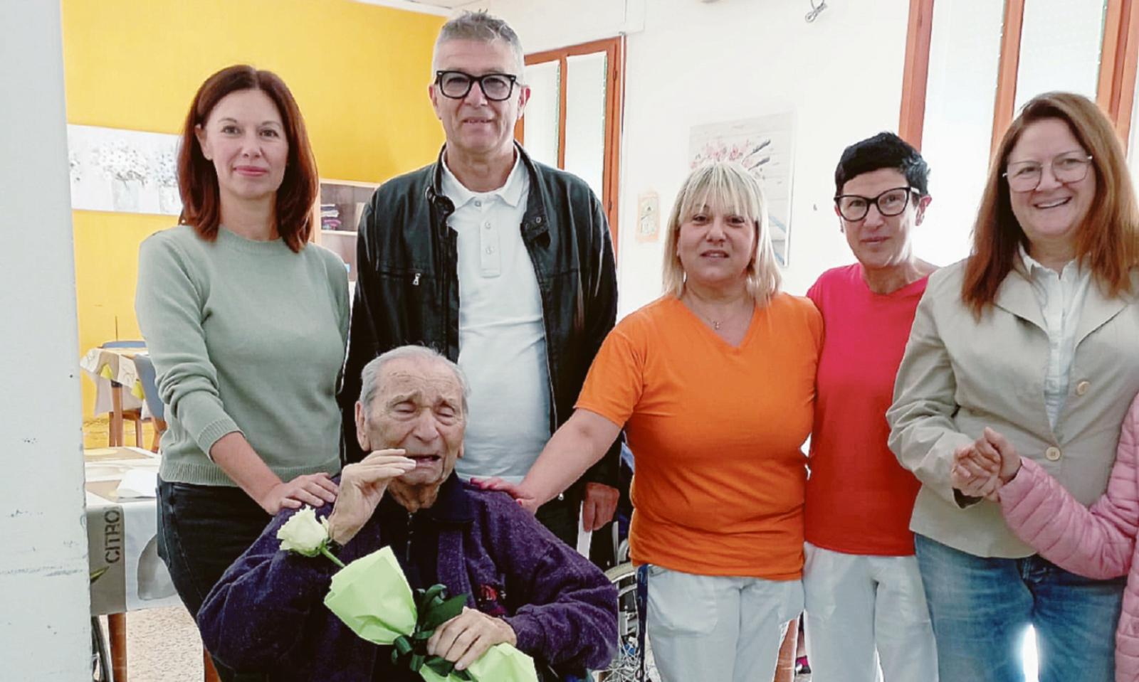 Raoul spegne 101 candeline