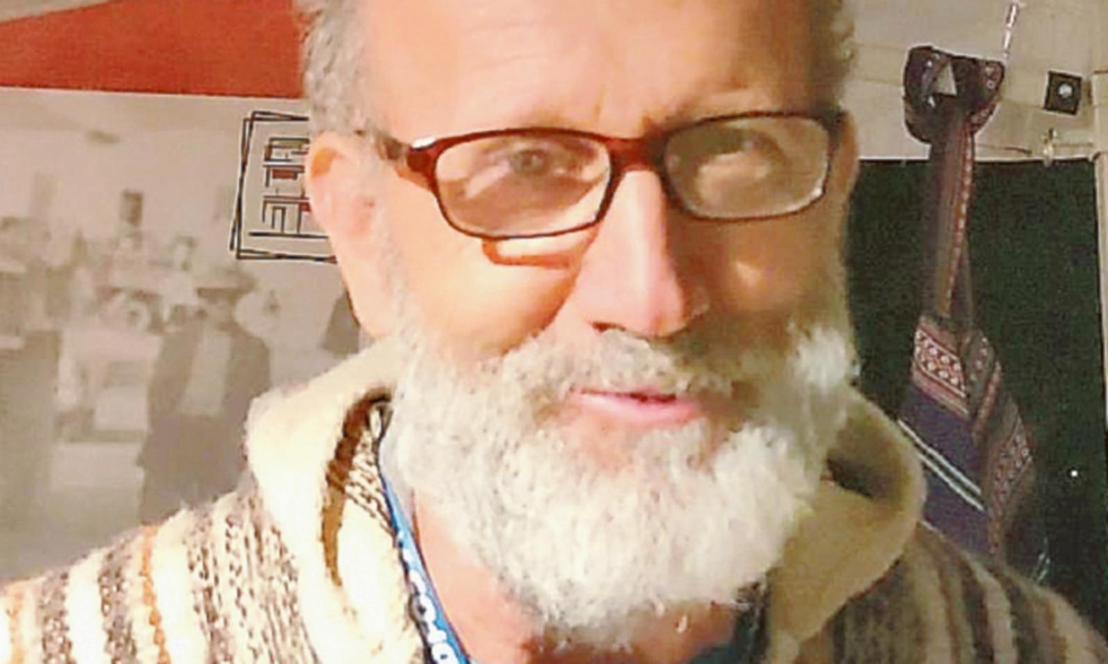 Il missionario che predica amore